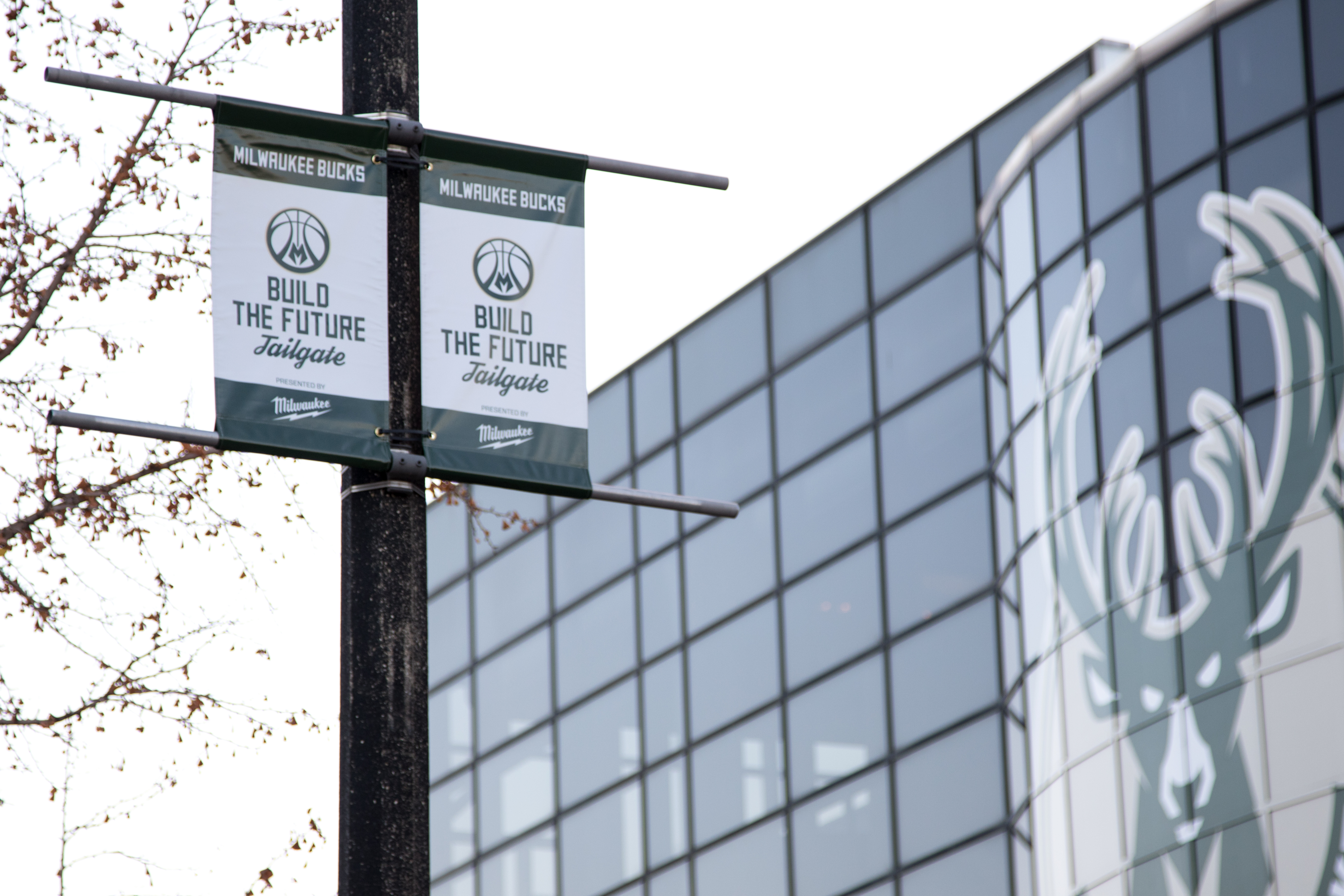 “Build the Future” Banners fly high outside the BMO Harris Bradley Center . Photo by Thomas Yonash